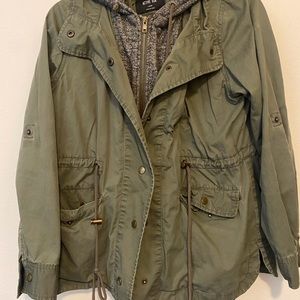 Green hooded utility jacket size L